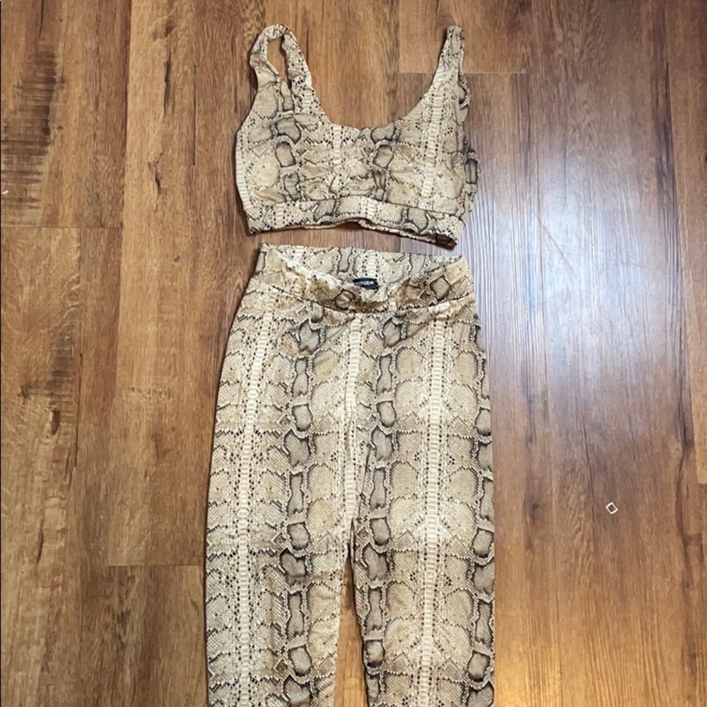 Naked wardrobe set